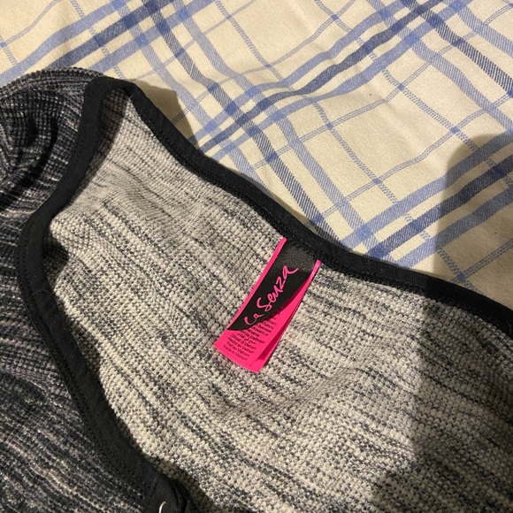 Pyjamas Set - Picture 3 of 3